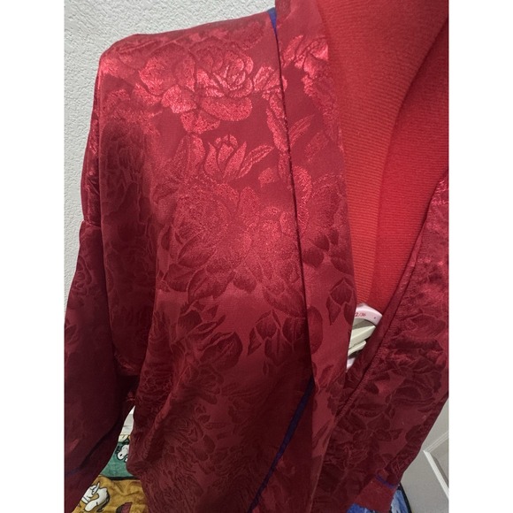 Victoria's Secret Vintage Red Floral Robe Gold Label - Picture 2 of 7